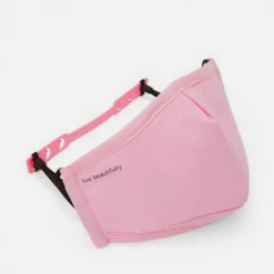 Rowan Clothing Co. Matt & Nat Mask: Pink