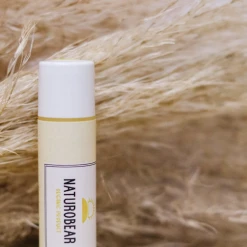 Rowan Clothing Co. Naturobear Lip Balm: Lemon