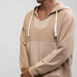 Rowan Clothing Co. Rhythm Poncho Block Hood