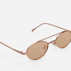 Rowan Clothing Co. Matt & Nat Suzi