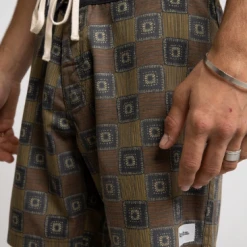 Rowan Clothing Co. Rhythm Check Trunk