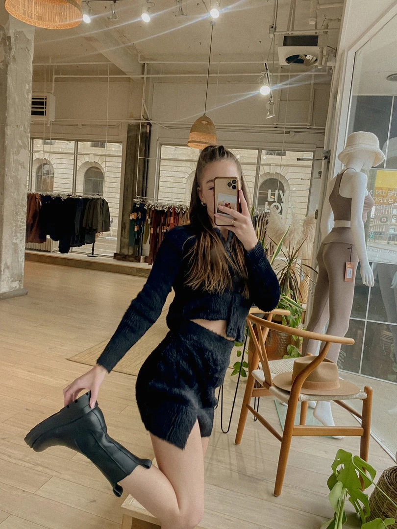 Rowan Clothing Co. Glamorous Abigail Skirt: Black Women's